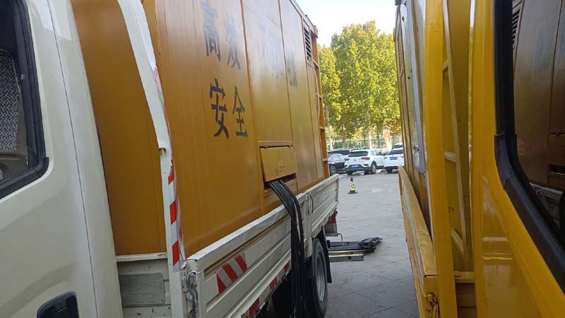 新化如何判断柴油发电机组和UPS电源的切换时间是否符合要求？