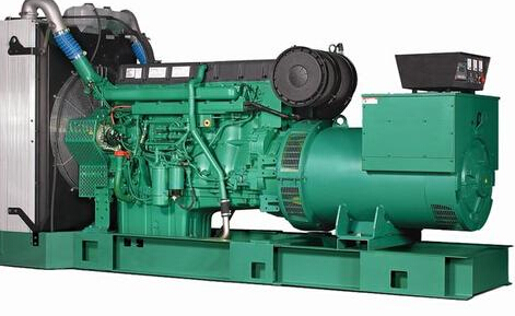 新化发电机除垢后需要用清水冲洗水冷式机油散热器几次？